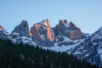 Three peaks of focobon mountains 