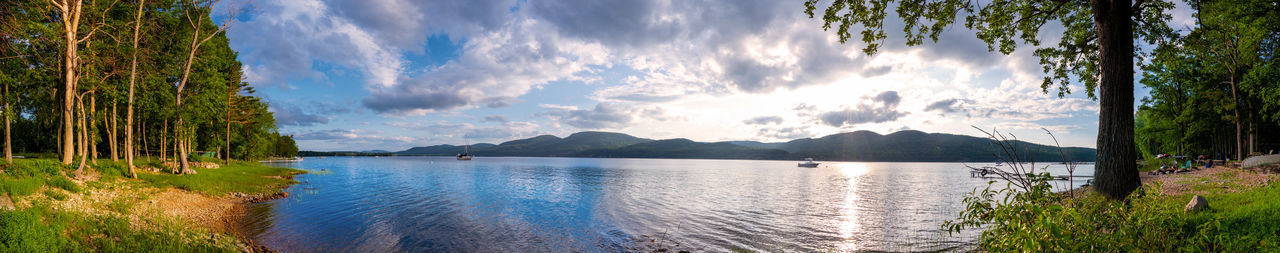 Panoramic view of lake against sky