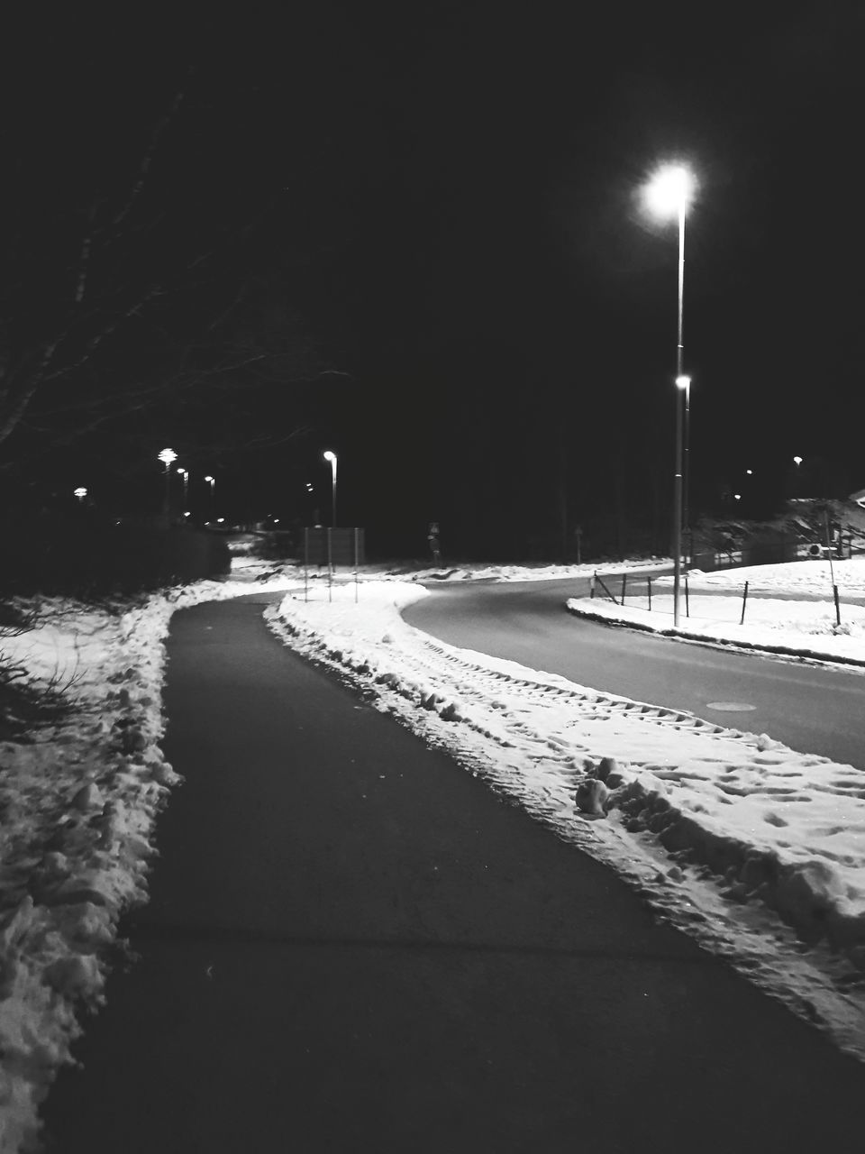 ROAD AT NIGHT