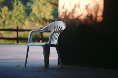 Empty bench in park