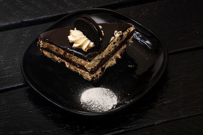 Close-up of cake in plate on table