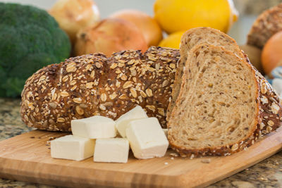 Close-up of bread on cutting board