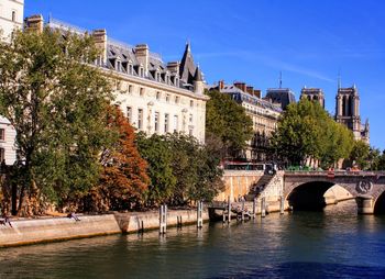 Bridge over river in city