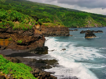 Ocean coastline view from kuloa point trail haleakala national park in kipahulu maui at oheo gulch