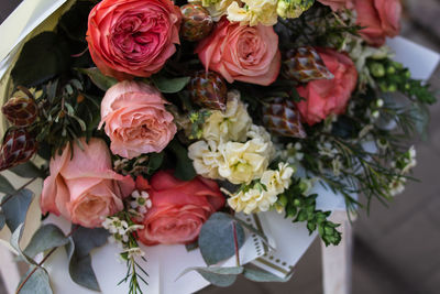 Close-up of rose bouquet