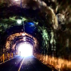 Illuminated tunnel