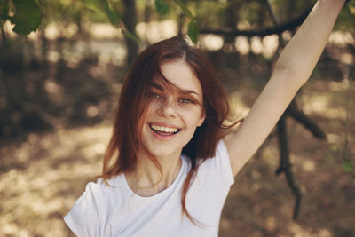 Portrait of a smiling young woman