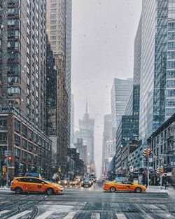 Traffic on road in city