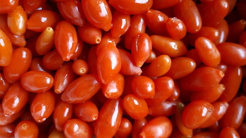 Full frame shot of chopped tomatoes for sale at market