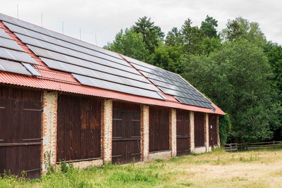 Solar panels on the roof of the barn