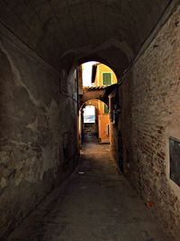 Archway of tunnel