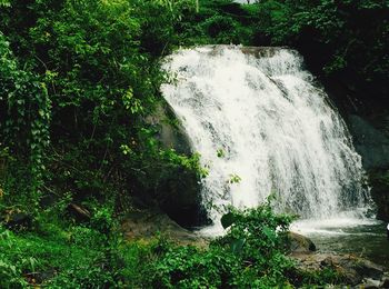 Close-up of flowing water