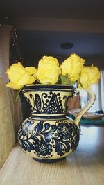 Close-up of yellow flowers