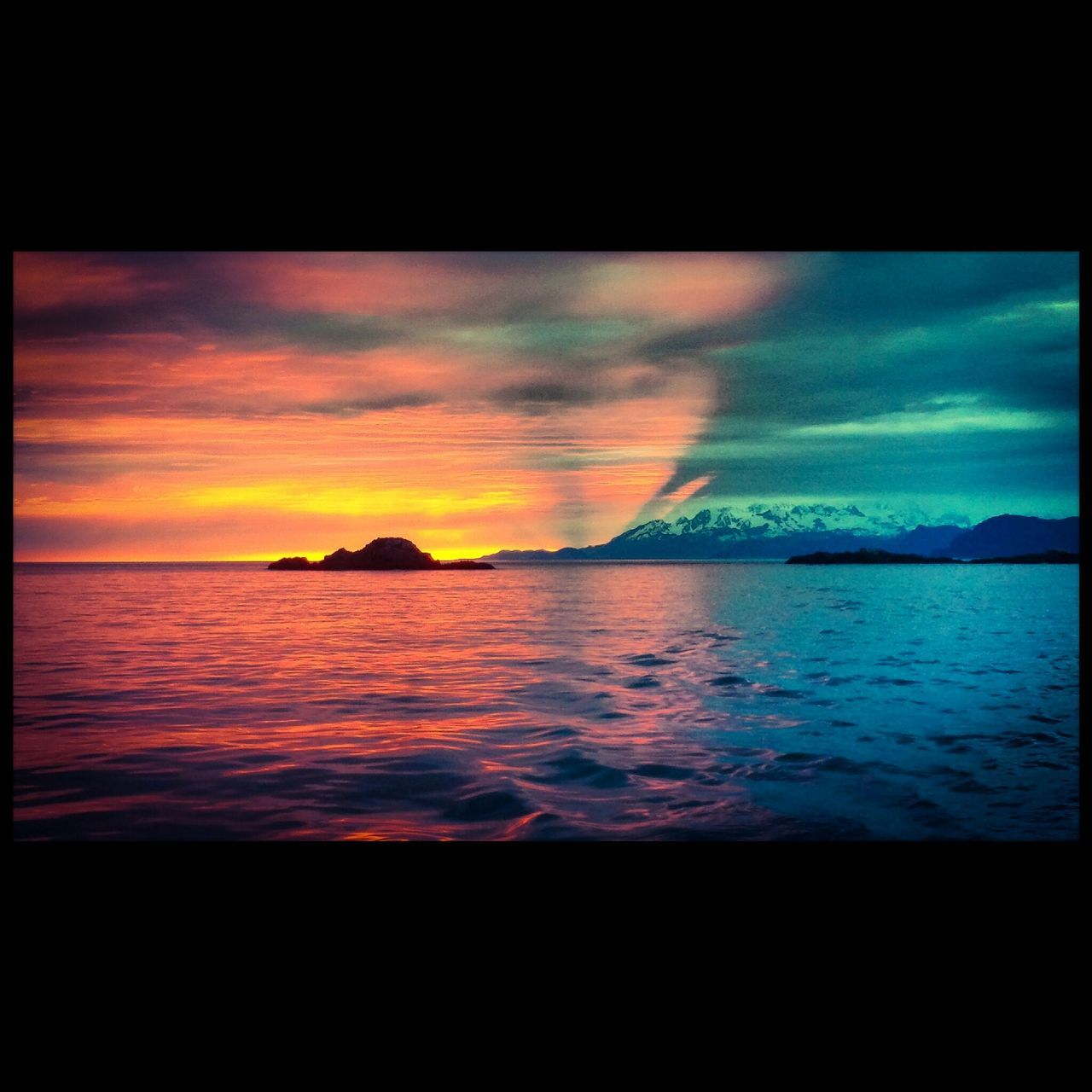 water, sunset, scenics, sky, tranquil scene, beauty in nature, sea, tranquility, transfer print, horizon over water, cloud - sky, nature, idyllic, auto post production filter, silhouette, cloud, orange color, reflection, dramatic sky, calm