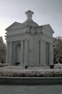 Historic monument against sky