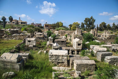 Old ruins against sky