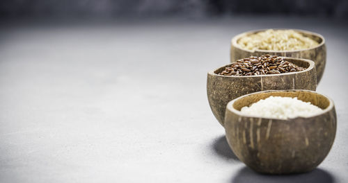 Close-up of bread in bowl on table