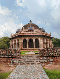 View of old building against sky of humayun tomb