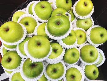 Close-up of apples on table