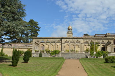 View of historic building against cloudy sky