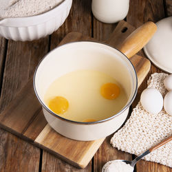 Close-up of soup in bowl on table