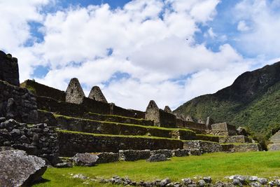 Old ruins against sky at machu picchu 