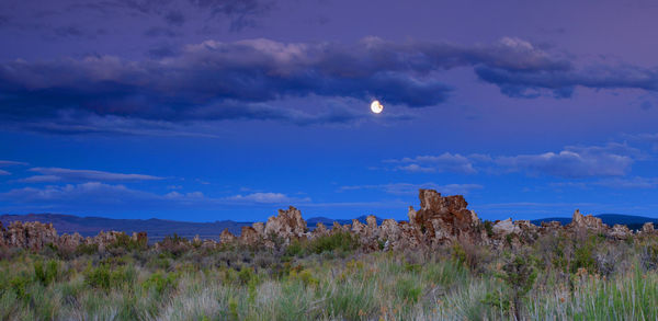 Mono lake, california, usa