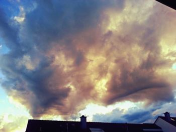 Low angle view of cloudy sky