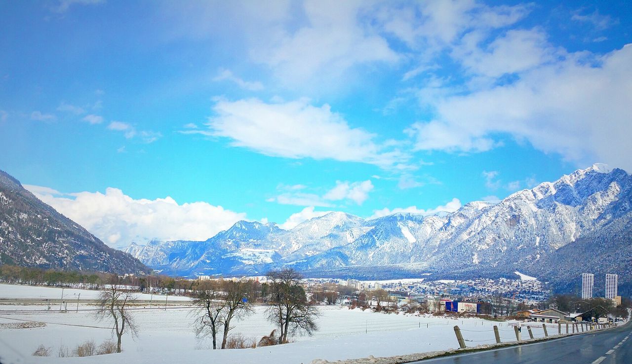 snow, winter, cold temperature, mountain, mountain range, season, snowcapped mountain, weather, tranquil scene, scenics, sky, tranquility, beauty in nature, landscape, covering, nature, cloud - sky, frozen, non-urban scene, cloud