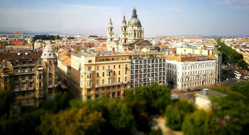 Panoramic view of city against sky