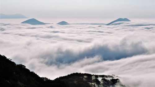 Scenic view of majestic mountains against sky