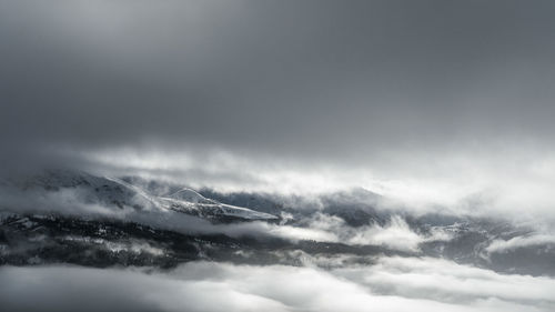 Low angle view of vapor trail in sky