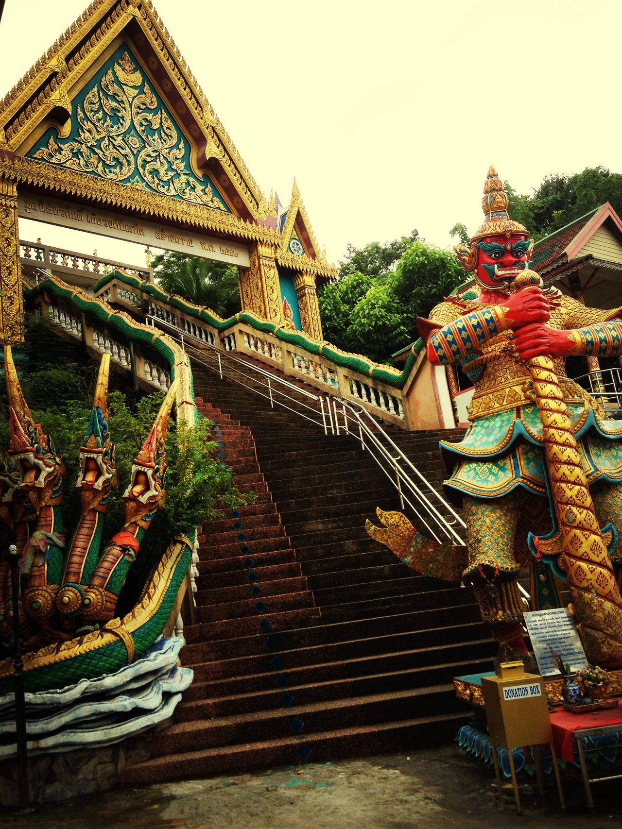 Wat Khao Rang