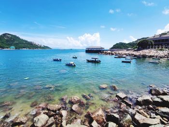 Scenic view of sea against sky in stanley