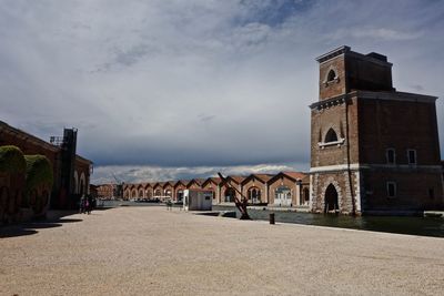 Panoramic view of temple against sky