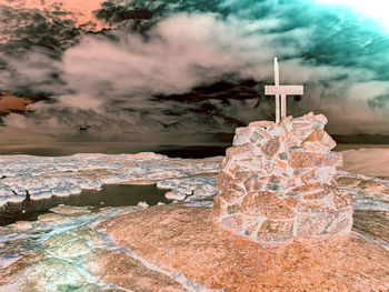 Panoramic view of temple against sky