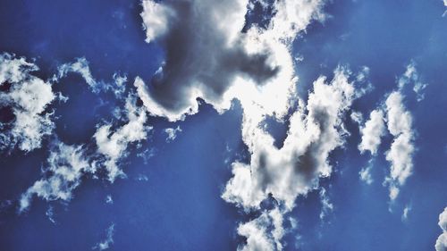 Low angle view of cloudy sky