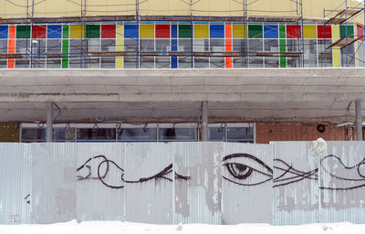 Graffiti on wall