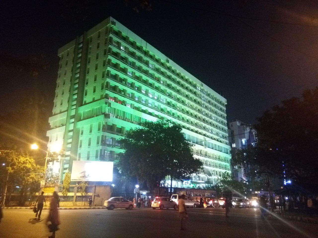 TRAFFIC ON CITY STREET AT NIGHT