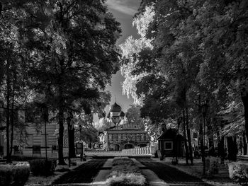 Footpath leading to church