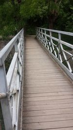 Footbridge leading to bridge