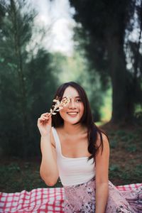 Portrait of a smiling young woman