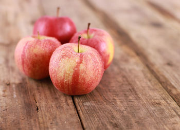 Close-up of apples on table