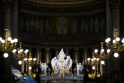 The inside of the beautiful madeleine church in paris