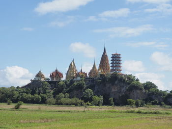 Panoramic view of temple building against sky