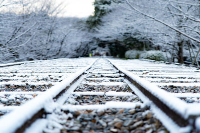 Surface level of railroad tracks in winter