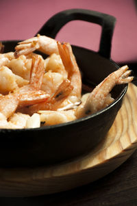 Close-up of noodles in bowl on table