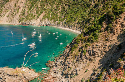 Path 4b to monesteroli, cinque terre national park