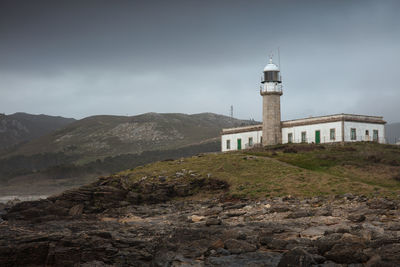 Lariño lighthouse during a cloudy winter afternoon.