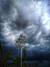 Low angle view of cloudy sky